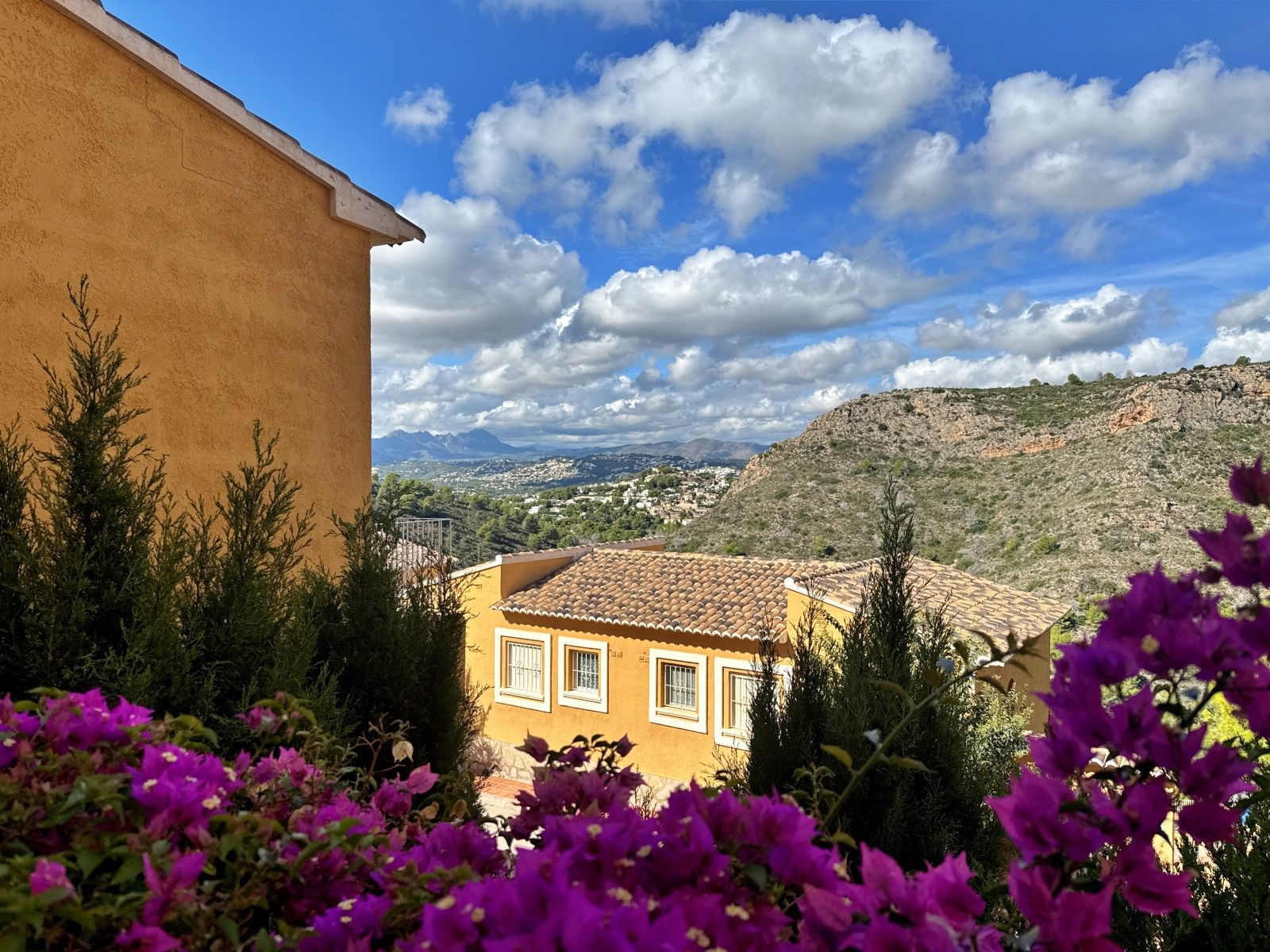 2-Bedroom Apartment in Montecala, Benitachell