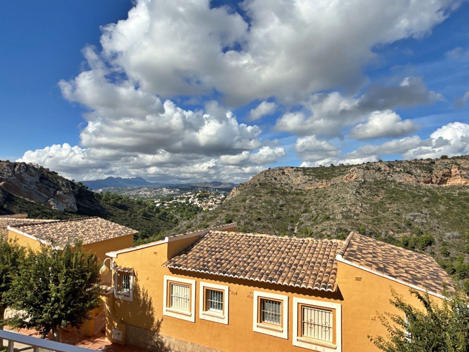 2-Bedroom Apartment in Montecala, Benitachell