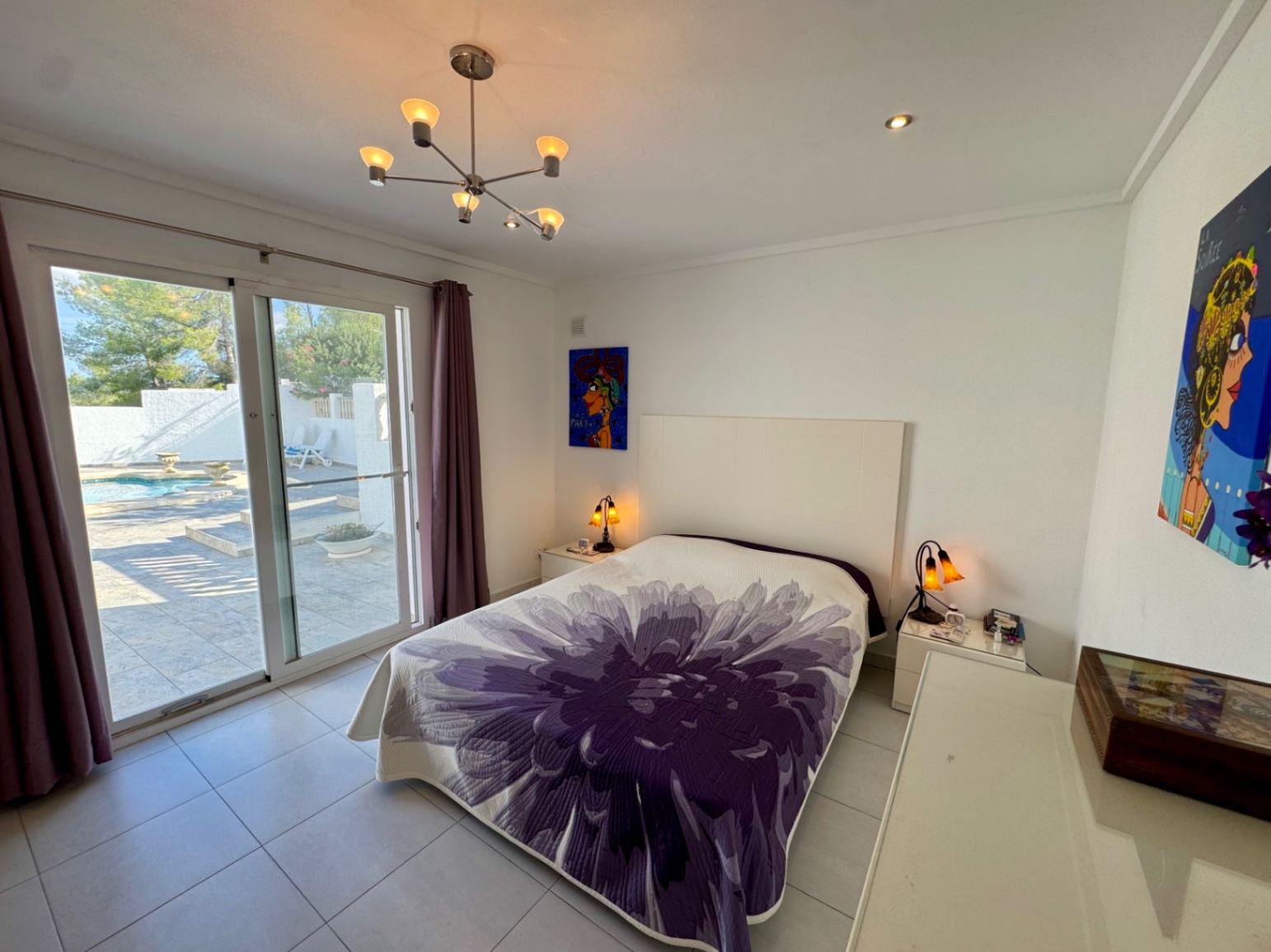Villa for sale with Montgó views