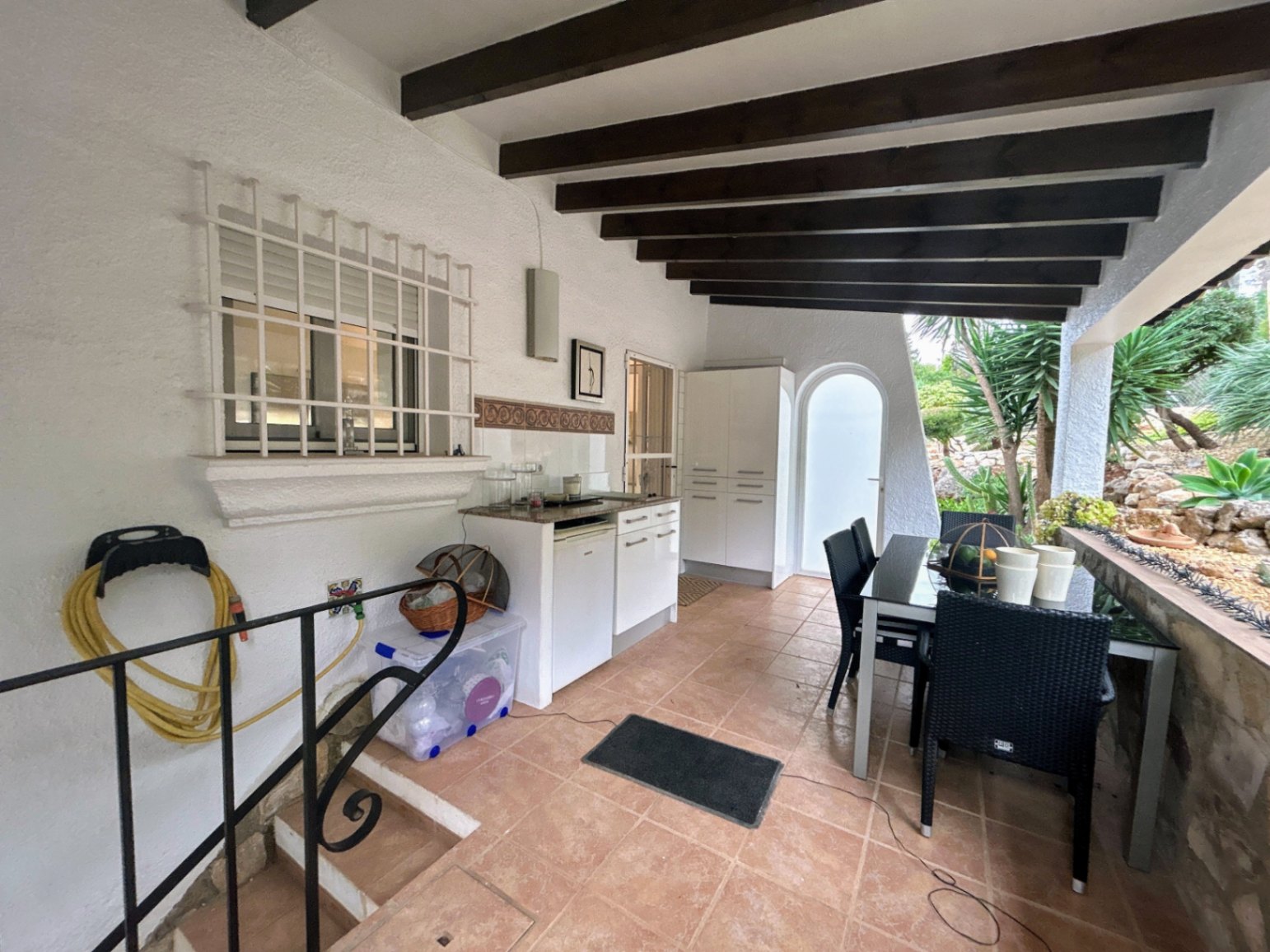 Villa moderna con vistas al mar y alojamiento independiente – Pego