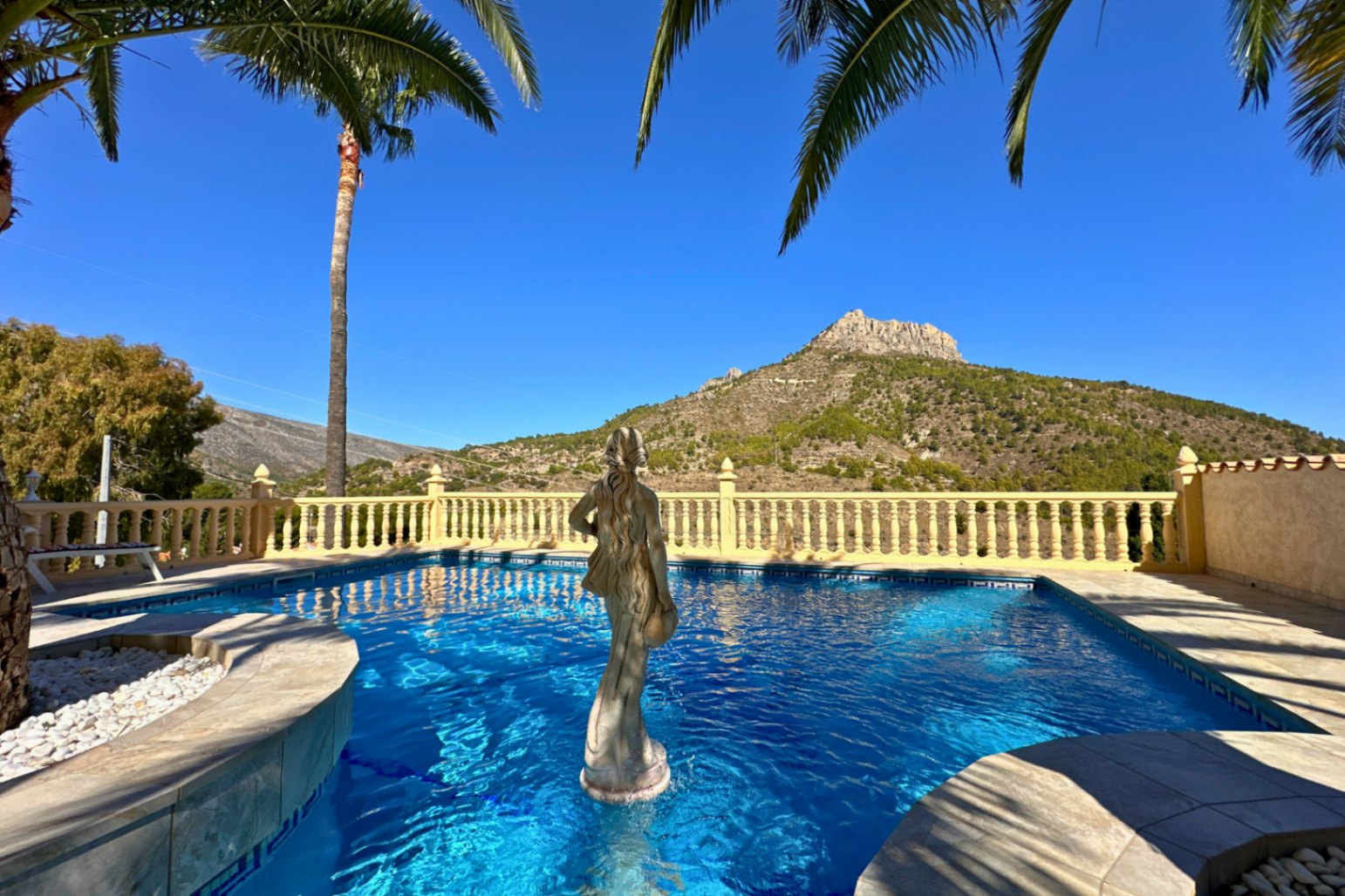 Immaculate Villa with Stunning Sea Views in Calpe