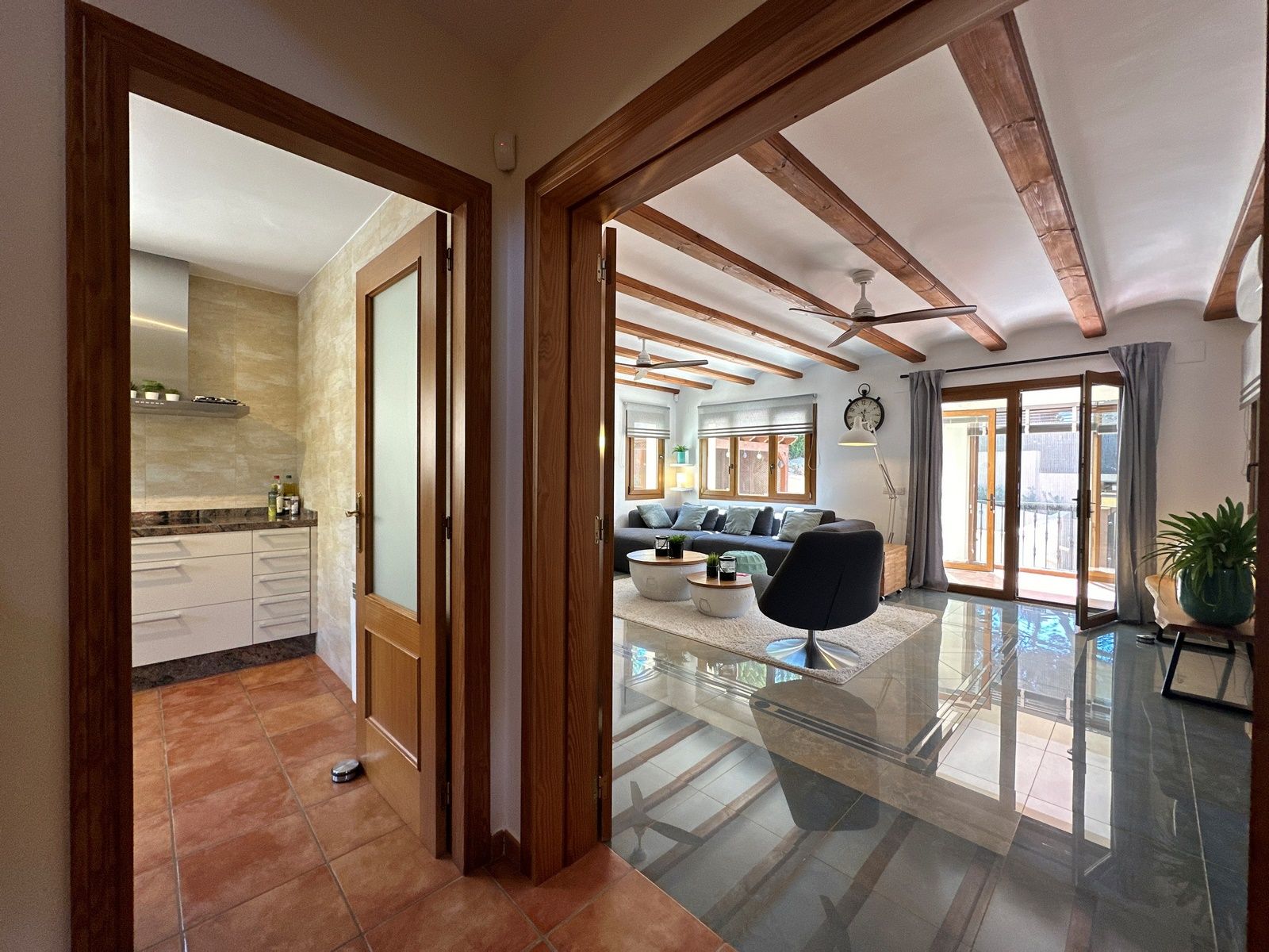 Villa in ausgezeichnetem Zustand zum Verkauf in La Fustera, Benissa