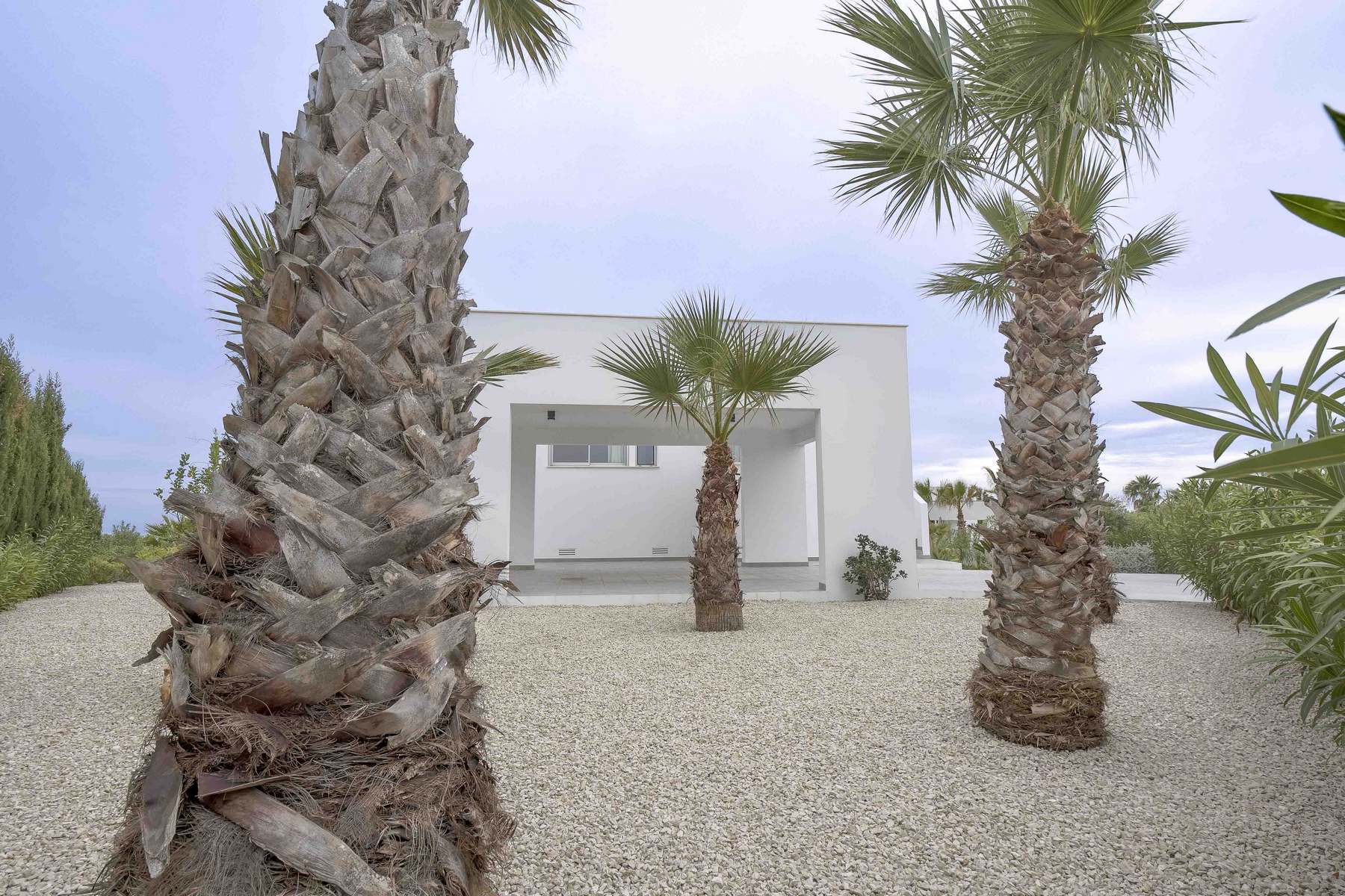 Villa de luxe moderne à vendre avec vue sur la mer