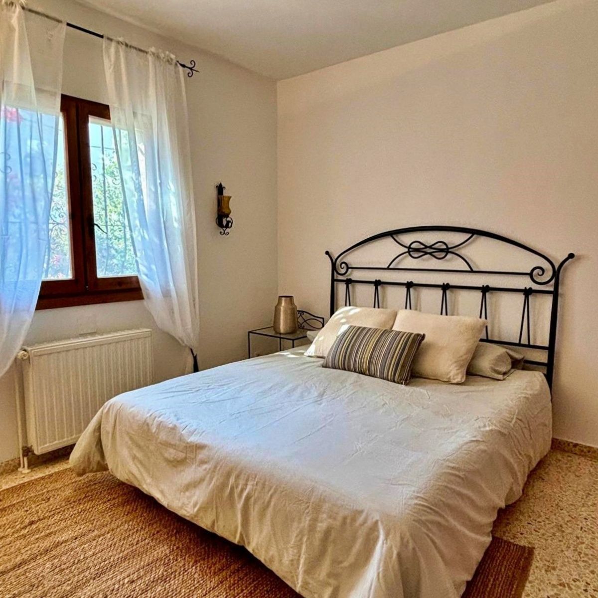 Long-term rental available from September 2026.