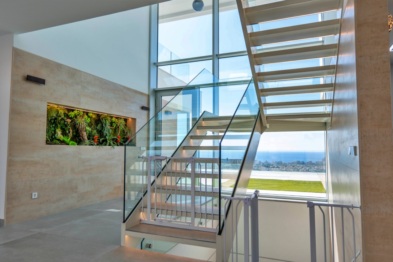 Luxury modern villa for sale in Calpe with panoramic views 