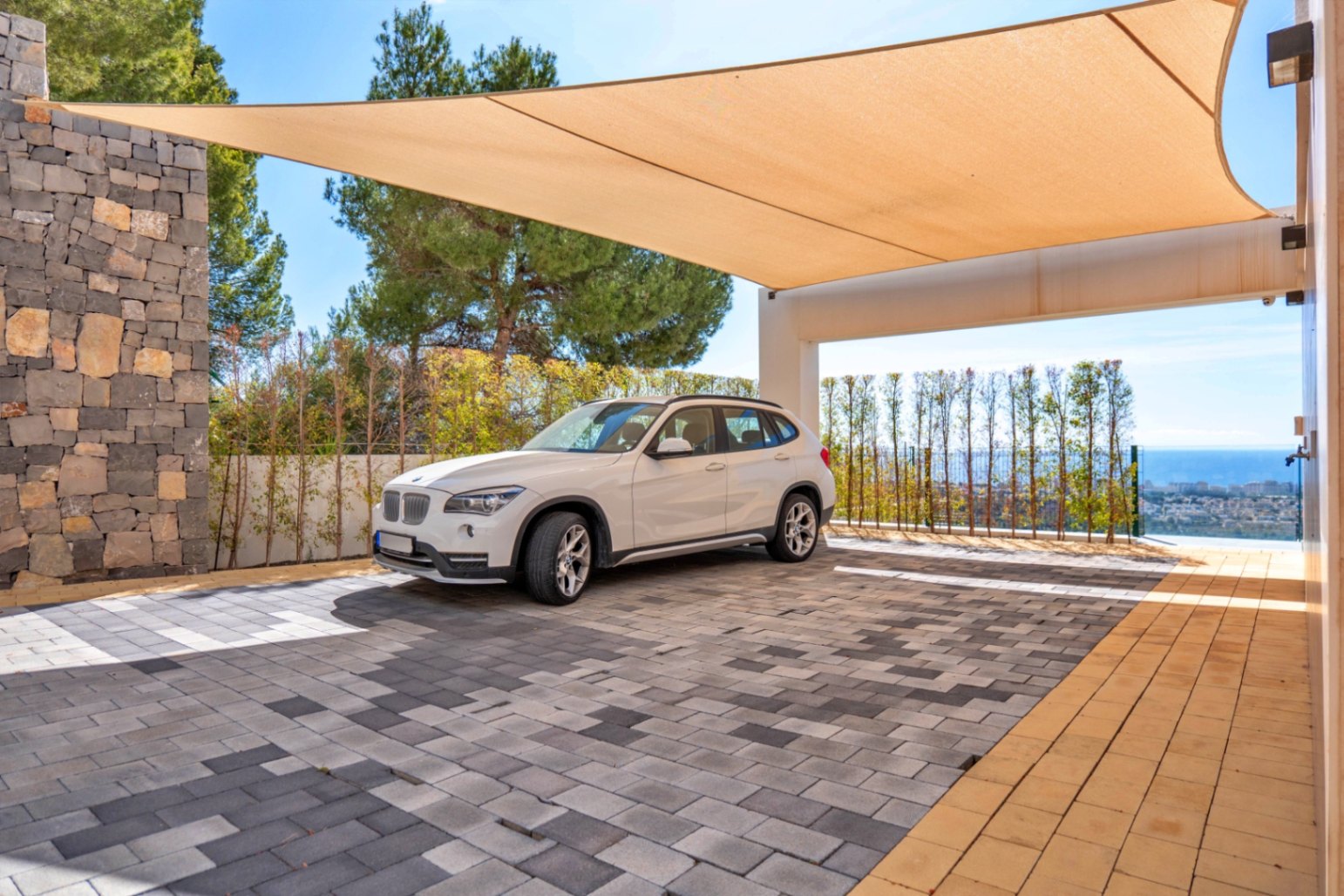 Luxury modern villa for sale in Calpe with panoramic views 
