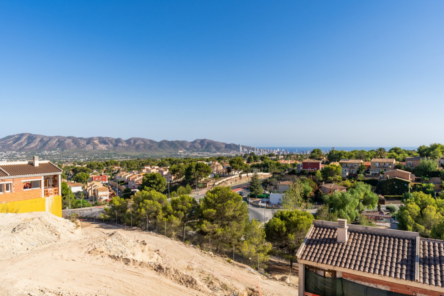 New project under construction of 4-bedroom semi-detached homes in La Nucia