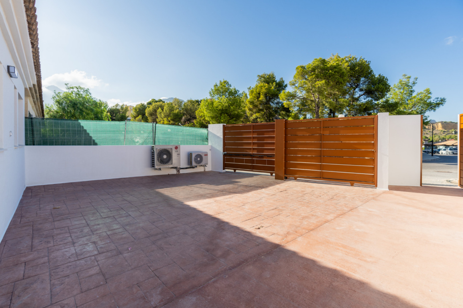 New project under construction of 4-bedroom semi-detached homes in La Nucia