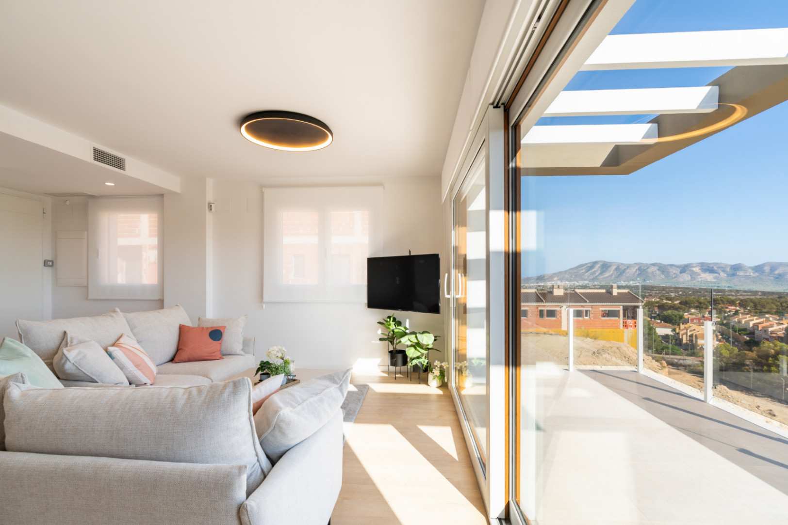 New project under construction of 4-bedroom semi-detached homes in La Nucia