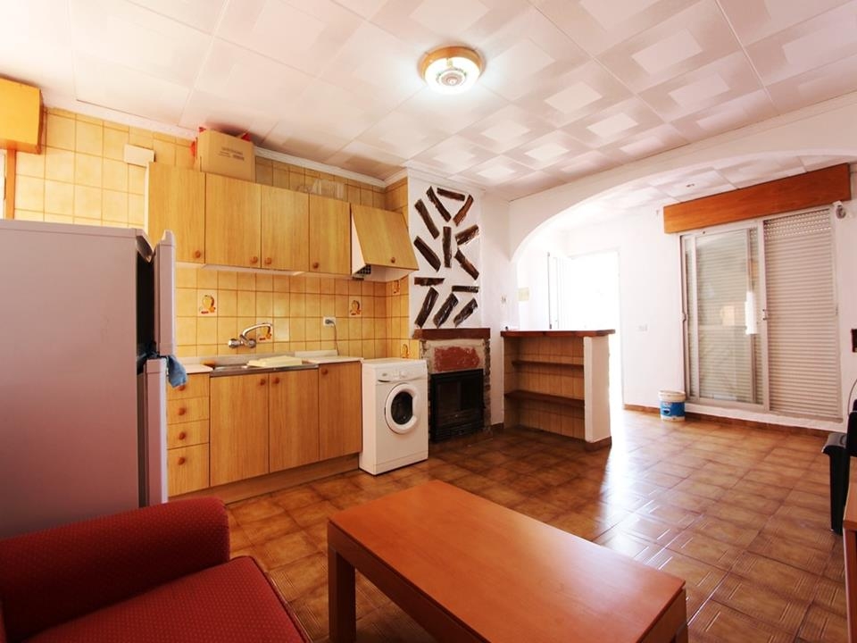 Propriété commerciale à vendre à Orba
