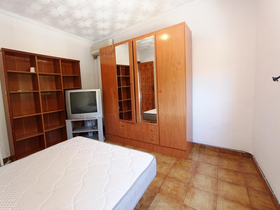 Propriété commerciale à vendre à Orba