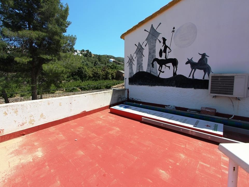 Propriété commerciale à vendre à Orba