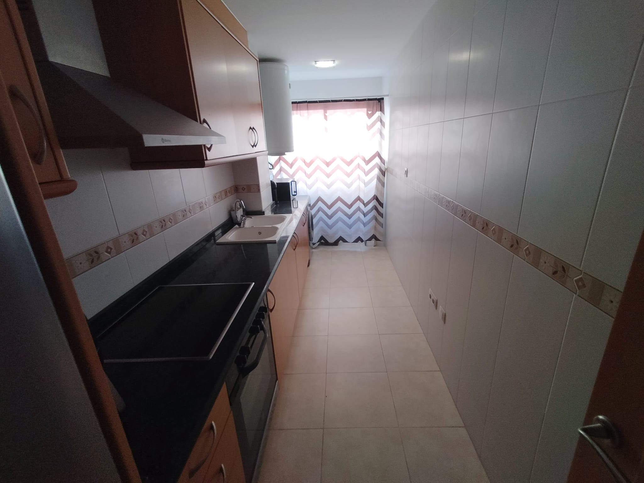 Apartment with parking in the delightful town of Pedreguer